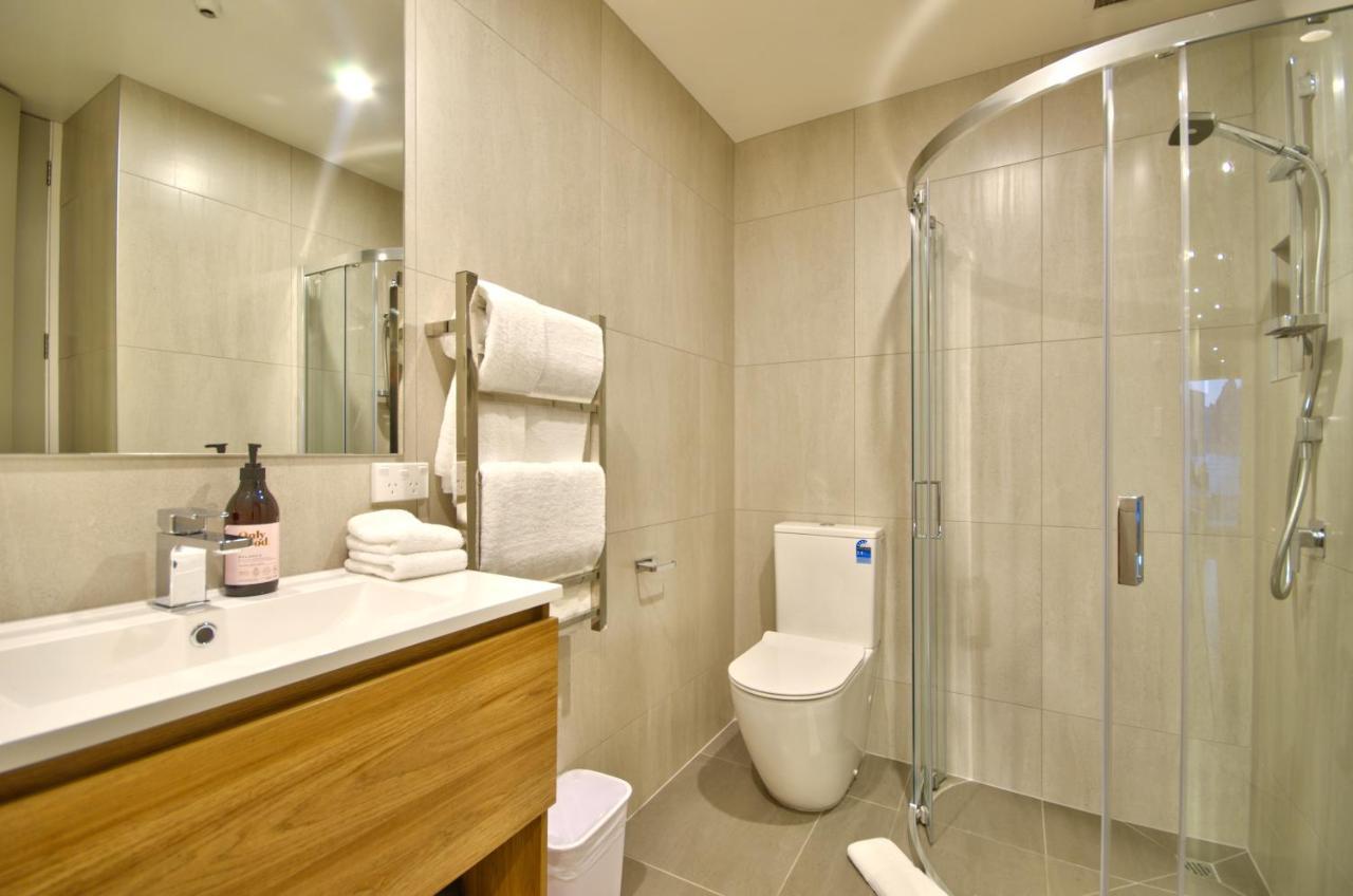 Centrally Superior Apartment ควีนส์ทาวน์ ภายนอก รูปภาพ