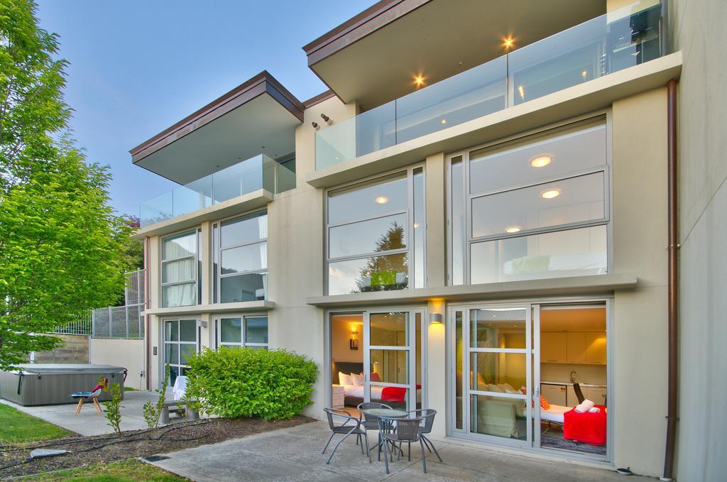 Centrally Superior Apartment ควีนส์ทาวน์ ภายนอก รูปภาพ
